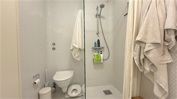 Photo 13. Apartment, Robert Jacobsens Vej, København S 