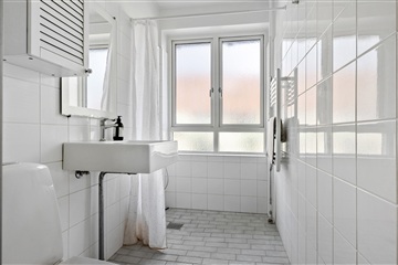 Photo 10. Apartment, Morescosvej, Charlottenlund 