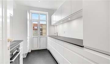 Photo 1. Apartment, Chr. Wærums Gade, Aarhus C 