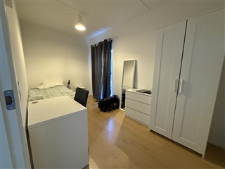 Photo 1. Room, Robert Jacobsens Vej, København S 