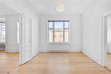 Photo 4. Apartment, Sankt Peders Vej, Hellerup 