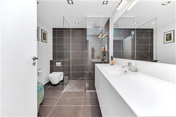 Photo 17. Apartment, Rundholtsvej, København S 