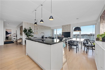 Photo 5. Apartment, Rundholtsvej, København S 