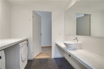 Photo 2. Apartment, Peter Holms Vej, København SV 