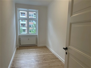 Photo 8. Apartment, Store Mølle Vej, København S 