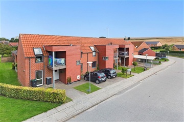 Photo 1. House, Solgårdsvænget, Hadsten 