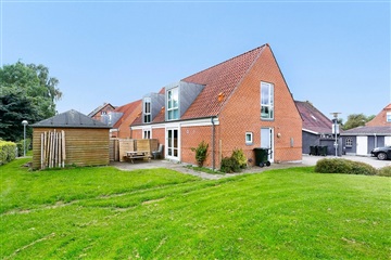 Photo 8. House, Vestergade, Allingåbro 