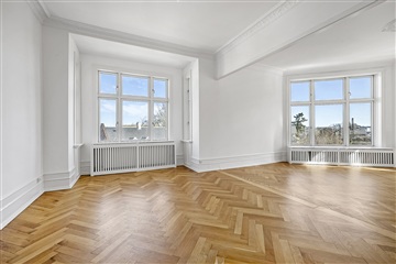 Photo 2. Apartment, Hellerupvej, Hellerup 