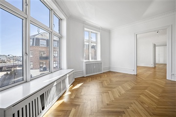 Photo 3. Apartment, Hellerupvej, Hellerup 
