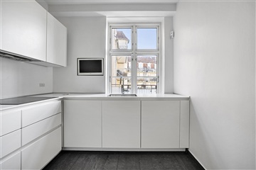 Photo 13. Apartment, Hellerupvej, Hellerup 