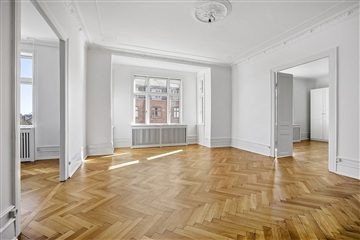 Photo 5. Apartment, Hellerupvej, Hellerup 