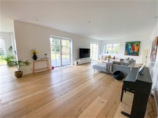 Billede 10. Hus/villa, Rønnebærvej, Holte 