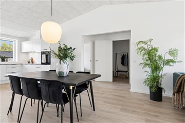 Photo 8. House, Fjerbregnevej, Odense NV 