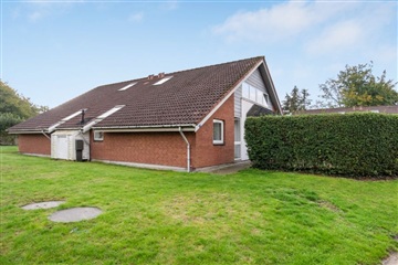 Photo 3. House, Nøddevænget, Årslev 