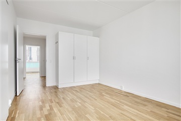 Photo 10. Apartment, Edvard Thomsens Vej, København S 