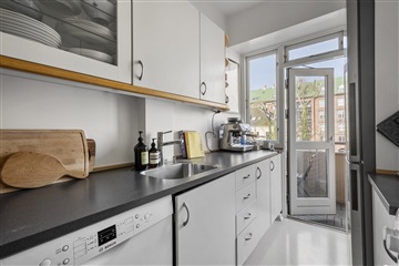 Photo 2. Apartment, Henrik Ibsens Vej, Frederiksberg C 