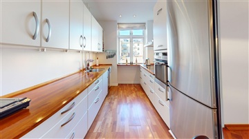 Photo 1. Apartment, Tuborgvej, Hellerup 