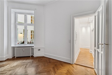 Photo 8. Apartment, Amaliegade, København K 