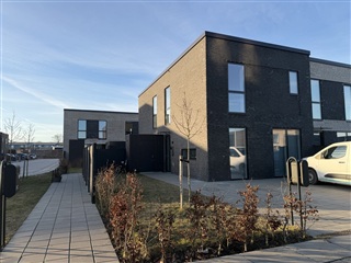 Billede 10. Hus/villa, Honningvænget, Tilst 