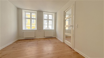 Photo 2. Apartment, Larsbjørnsstræde, København K 