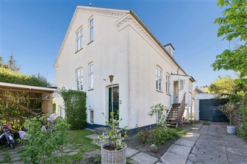 Photo 15. Apartment, Dronningensvej, Frederiksberg 