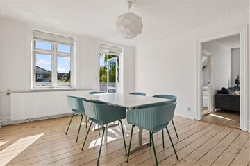 Photo 10. Apartment, Dronningensvej, Frederiksberg 