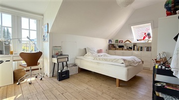 Photo 26. House, Svalevej, Hellerup 