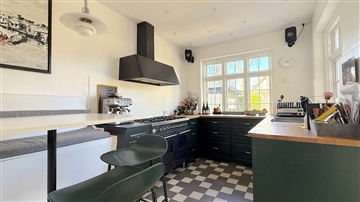 Photo 9. House, Svalevej, Hellerup 