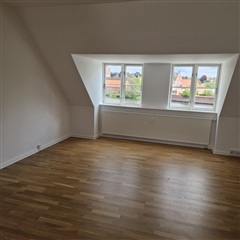 Photo 1. Apartment, Slotsgade, Hillerød 