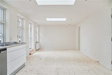 Photo 4. Apartment, Kongensgade, Odense C 