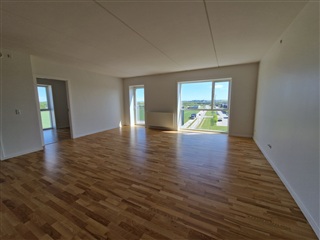 Photo 1. Apartment, Marshalls Alle, Aalborg Øst 