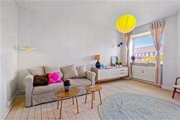 Photo 5. Apartment, Bernstorffsvej, Hellerup 