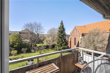 Photo 9. Apartment, Bernstorffsvej, Hellerup 