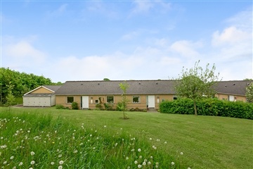 Billede 1. Hus/villa, Fårupled, Jelling 