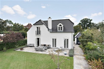 Photo 1. House, Ryvangskvarteret, Hellerup 