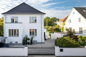 Billede 33. Hus/villa, Gardes Alle, Hellerup 