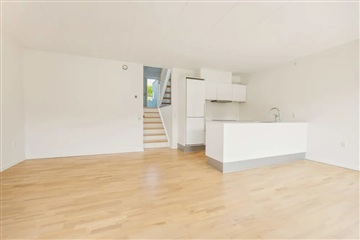 Photo 2. House, Rosenvænget, Skødstrup 
