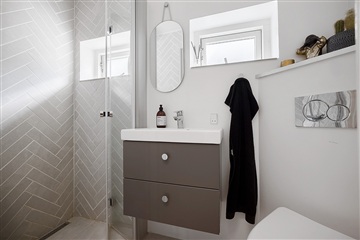Photo 17. House, Bernstorffsvej, Charlottenlund 