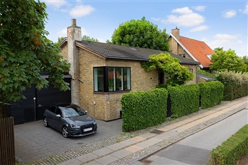 Billede 14. Hus/villa, Bernstorffsvej, Charlottenlund 