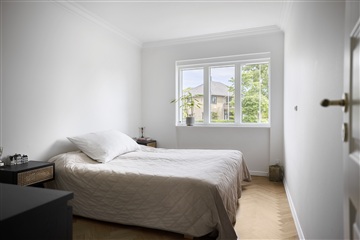 Photo 15. House, Bernstorffsvej, Charlottenlund 