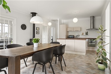 Photo 2. House, Højvangen, Søborg 