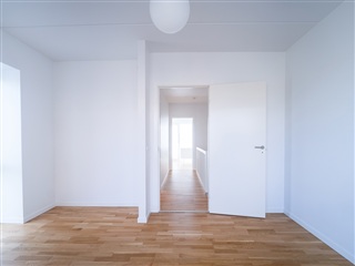 Billede 12. Hus/villa, Pollenvænget, Tilst 