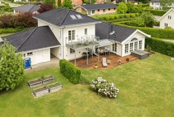 Billede 1. Hus/villa, Lillevangsvej, Fredensborg 