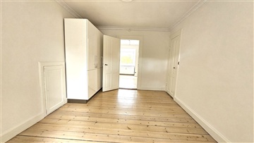 Photo 7. Apartment, Lindegårdsvej, Charlottenlund 