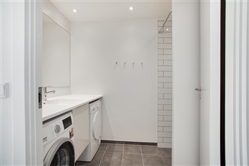 Photo 3. Apartment, Else Alfelts Vej, København S 