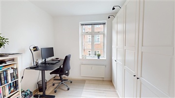 Photo 17. Apartment, Gersonsvej, Hellerup 