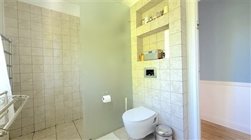 Photo 21. House, Slotsvej, Charlottenlund 