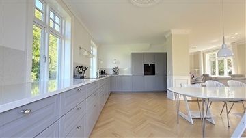 Photo 6. House, Kollemosevej, Virum 