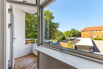 Photo 3. Apartment, Skodsborgvej, Nærum 