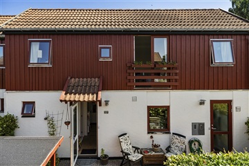 Photo 1. House, Langagervej, Valby 
